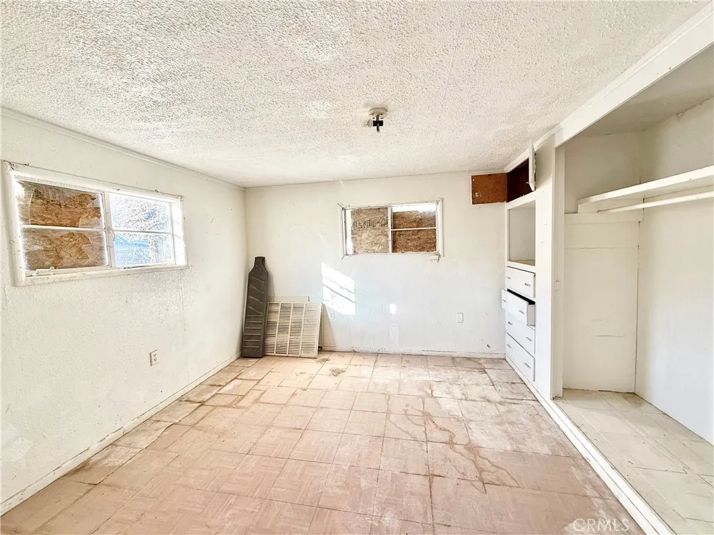 Additional image 17 of 82201 6th, Trona, CA 93562