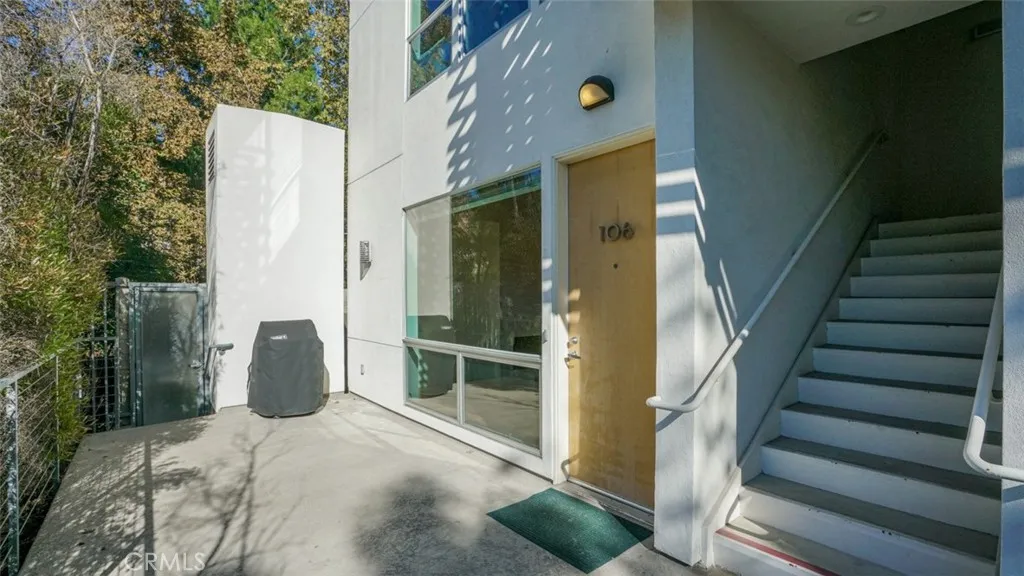 Additional image 66 of 4705 Whitsett Unit 106, Studio City, CA 91604