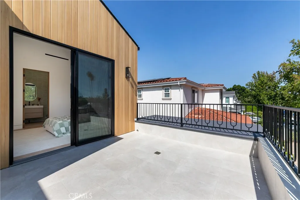 Additional image 87 of 16749 Addison St, Encino, CA 91436