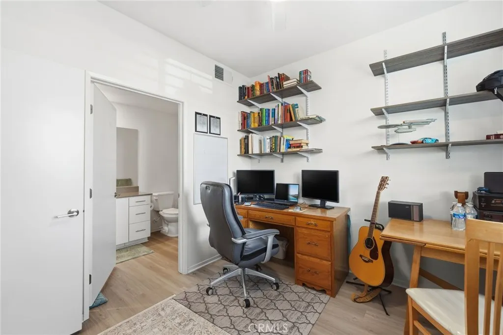 Additional image 17 of 5402 Calle Sandwaves, San Diego, CA 92154