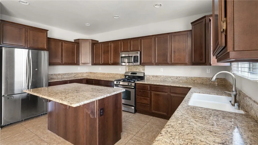 Additional image 7 of 29360 Coral Island Ct, Menifee, CA 92585