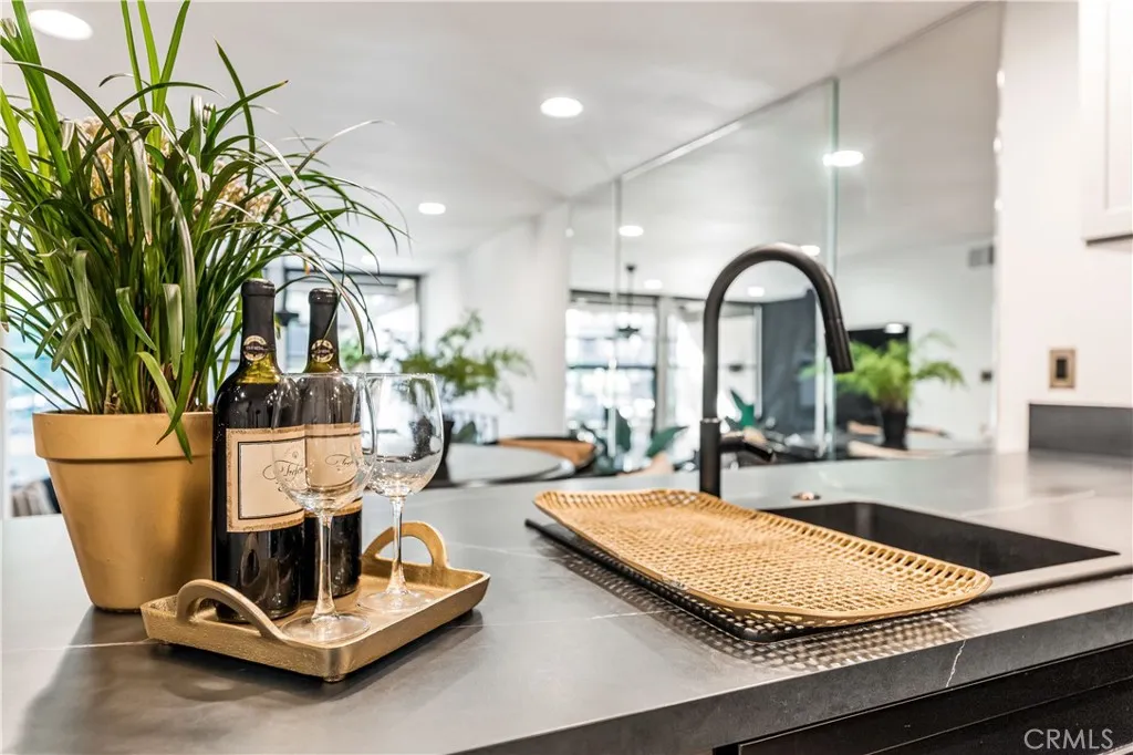 Additional image 9 of 6112 Marina Pacifica N, Long Beach, CA 90803