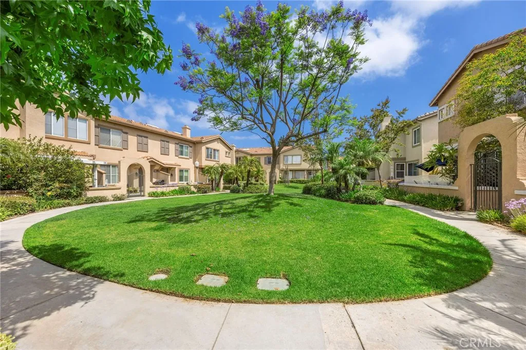 Additional image 14 of 448 N Londonderry Lane Unit D, Orange, CA 92869