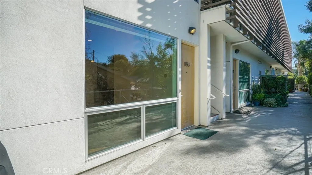 Additional image 14 of 4705 Whitsett Unit 106, Studio City, CA 91604