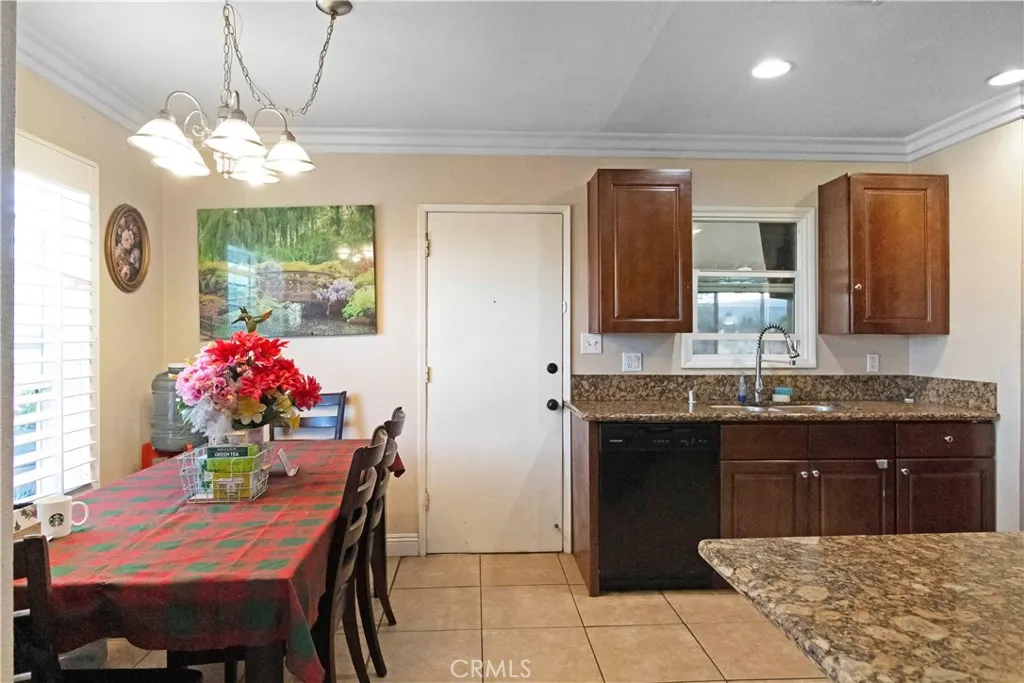 Additional image 11 of 4692 Jackson St, Riverside, CA 92503