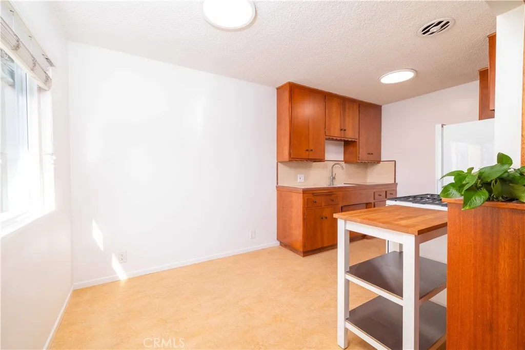 Additional image 17 of 2135 E Florida St Unit 7, Long Beach, CA 90814