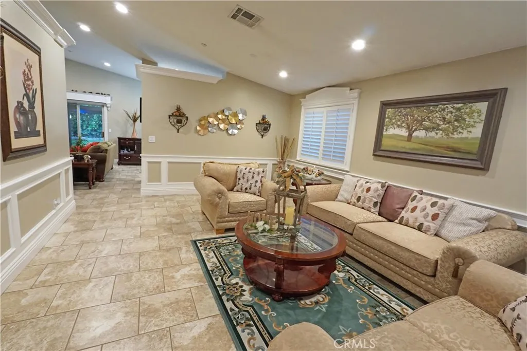 Additional image 8 of 328 Manzanita Court, Ontario, CA 91762