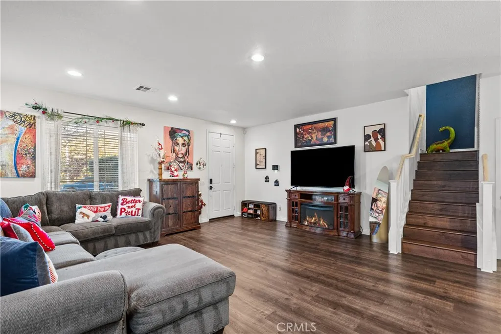 Additional image 60 of 2756 Garnet Lane, Lancaster, CA 93535