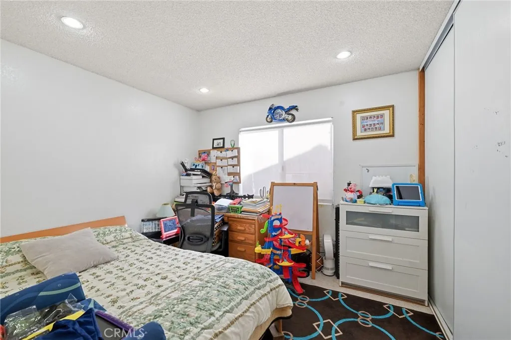 Additional image 58 of 7857 Embry Point Pt, San Diego, CA 92126