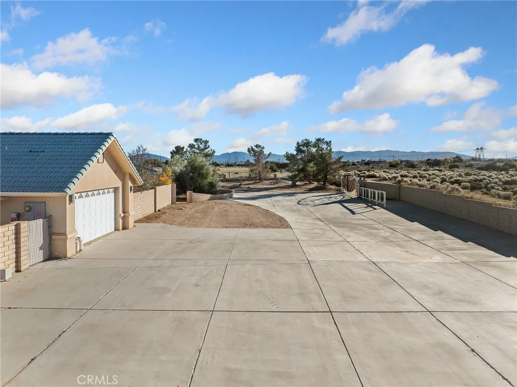 Additional image 7 of 7139 Foley Road, Oak Hills, CA 92344