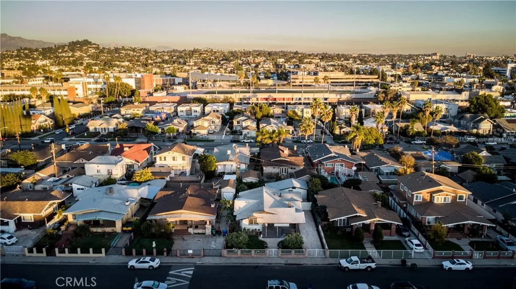 Additional image 37 of 748 N Kenmore Ave, Los Angeles, CA 90029