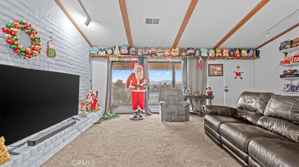 Additional image 11 of 16043 Saint Timothy Road, Apple Valley, CA 92307