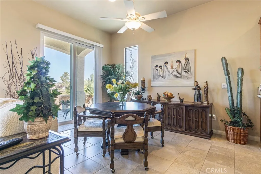 Additional image 9 of 19442 Royal Oaks Road, Apple Valley, CA 92308