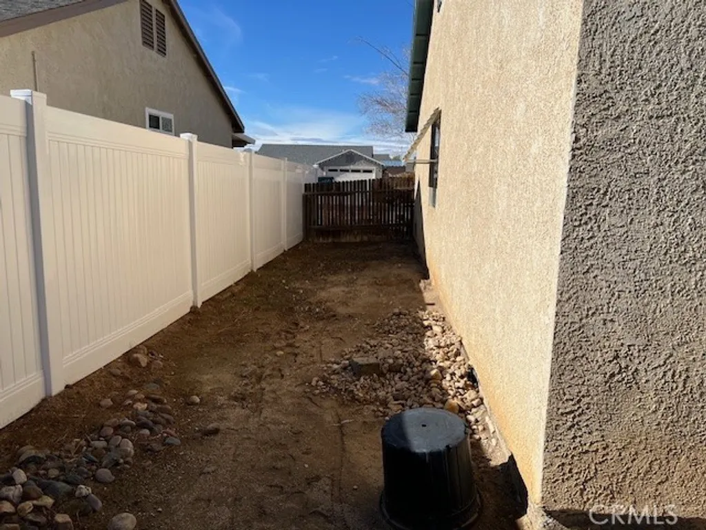Additional image 21 of 17919 Juniper St, Adelanto, CA 92301