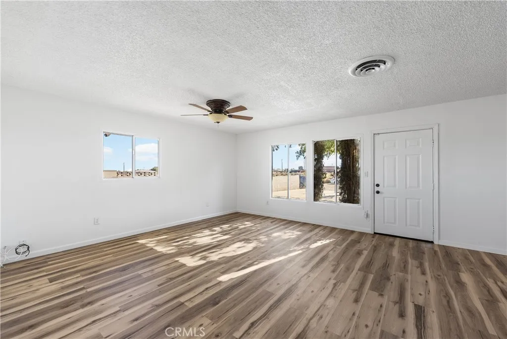 Additional image 53 of 8443 Dogbane Ave, California City, CA 93505