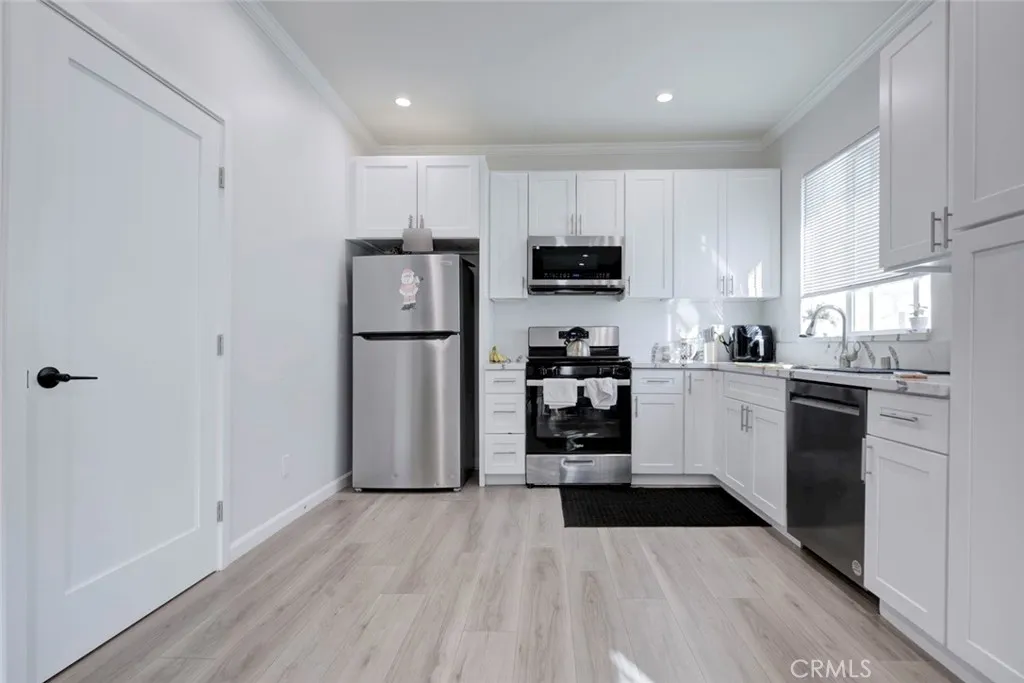 Additional image 92 of 10531 Greenburn Avenue, Sunland, CA 91040