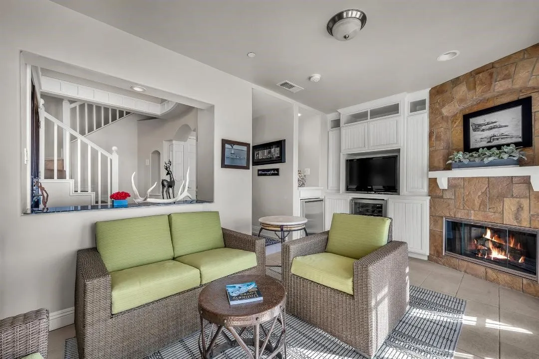 Additional image 43 of 47 Surfside Ave, Surfside, CA 90743