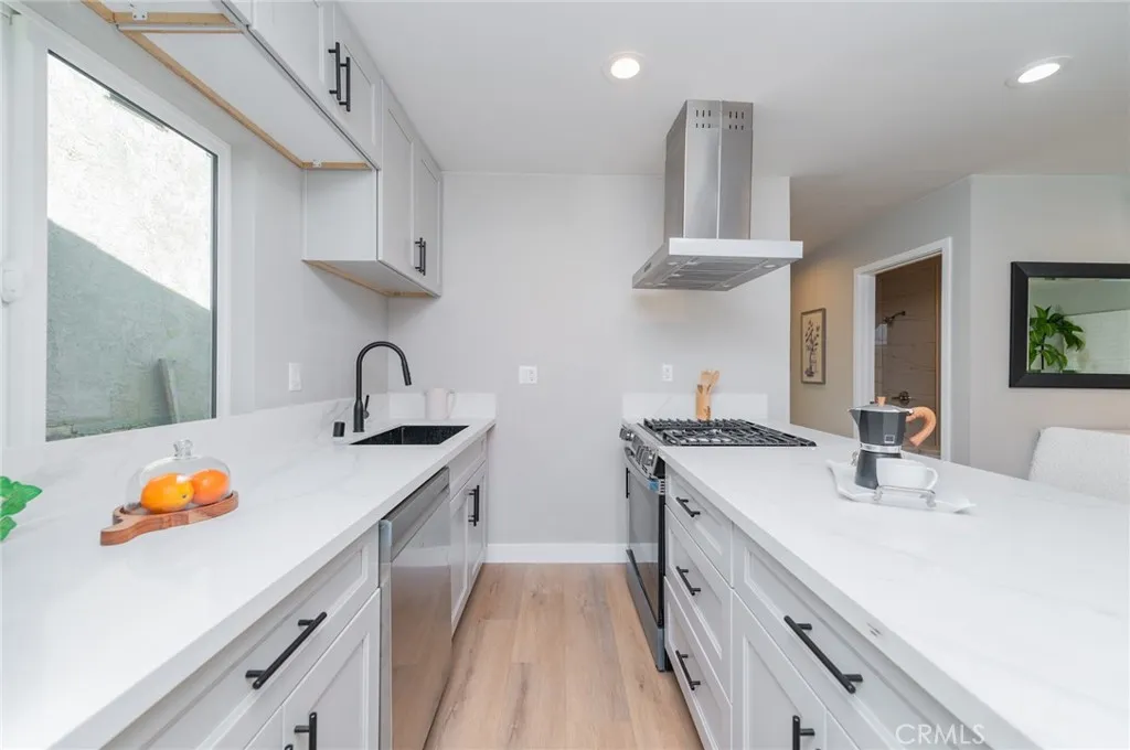 Additional image 8 of 1248 N Bonnie Beach Pl, Los Angeles, CA 90063