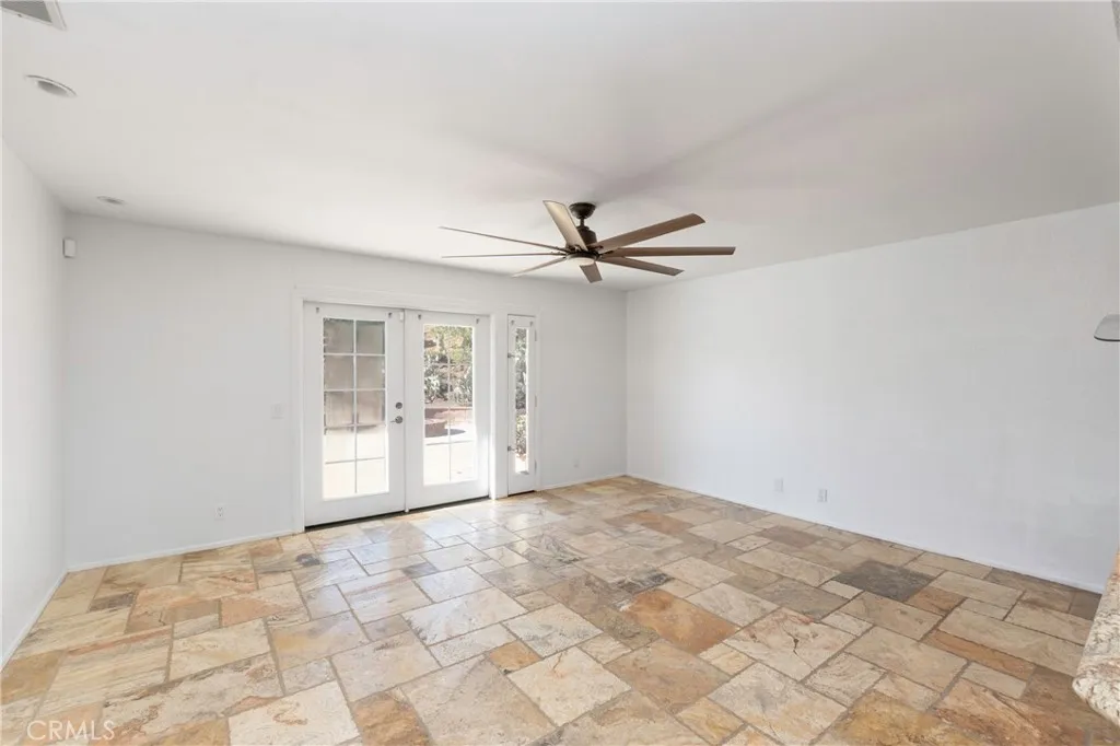 Additional image 54 of 5670 Peacock Ln, Riverside, CA 92505