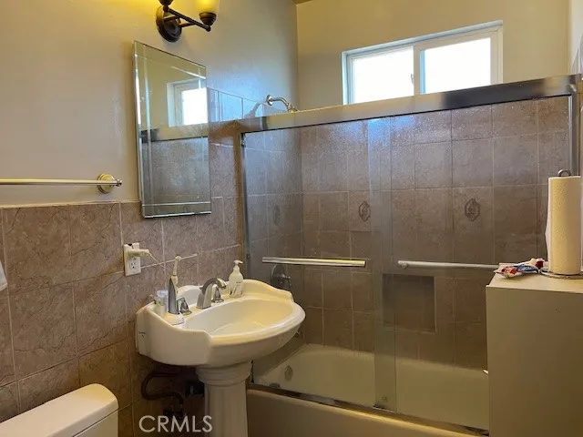 Additional image 43 of 11143 Emelita, North Hollywood, CA 91601