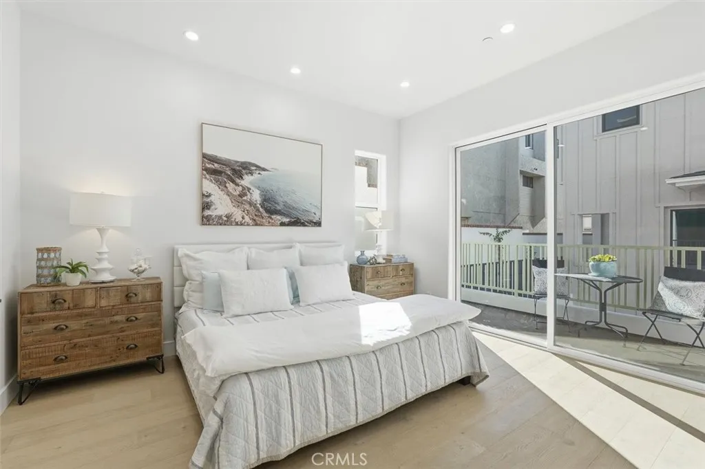 Additional image 76 of 617 N Irena Avenue Unit B, Redondo Beach, CA 90277