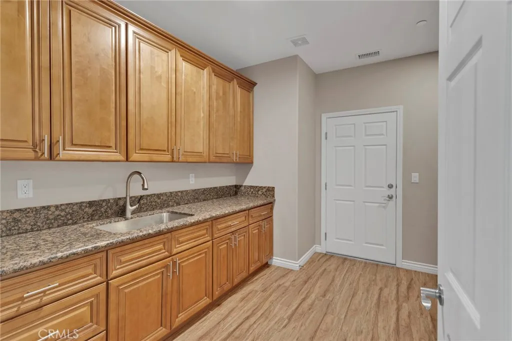 Additional image 19 of 15831 Rimrock Road, Apple Valley, CA 92307