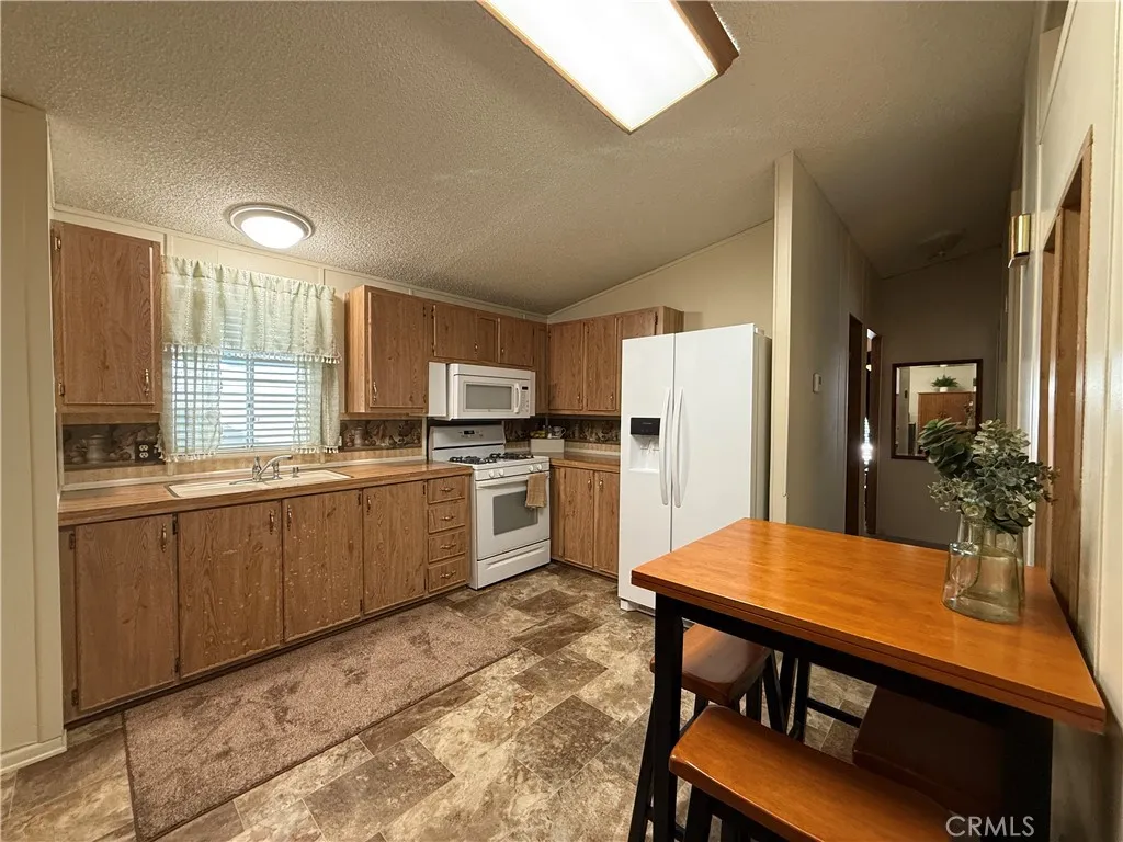 Additional image 5 of 1550 Rory Ln Unit 80, Simi Valley, CA 93063