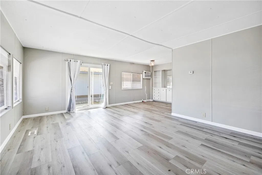 Additional image 37 of 845 S Lyon Ave, Hemet, CA 92543