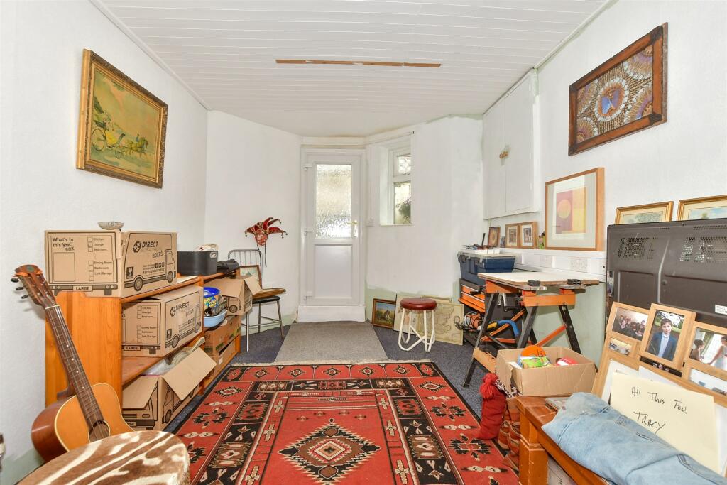 Additional image 6 of Beaconsfield Avenue, Dover, Kent