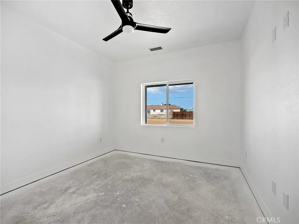 Additional image 25 of 15605 Dale Evans Parkway, Apple Valley, CA 92307