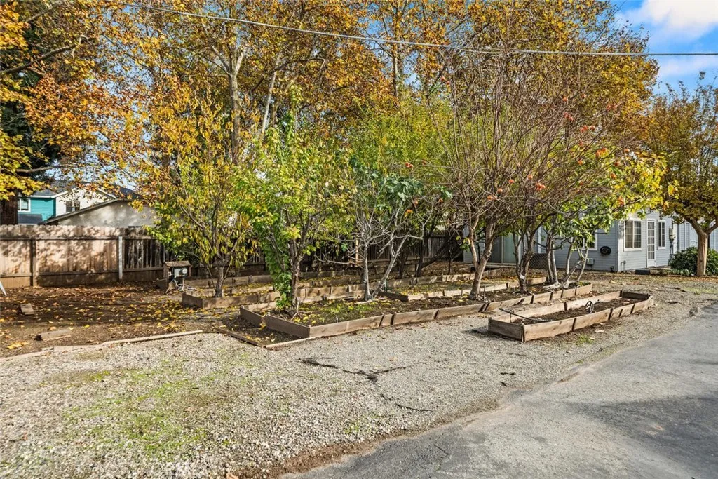 Additional image 14 of 591 E Lassen Ave, Chico, CA 95973