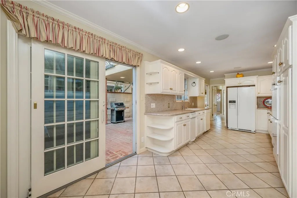 Additional image 7 of 220 Apolena Avenue, Newport Beach, CA 92662
