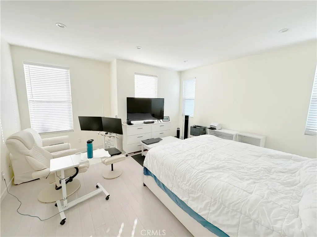 Additional image 38 of 644 Milford, Los Angeles, CA 90042