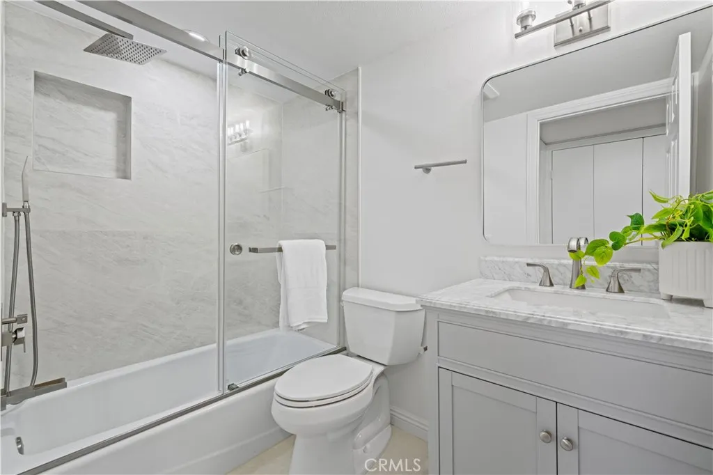 Additional image 59 of 19 Las Brisas Unit 10, Irvine, CA 92612