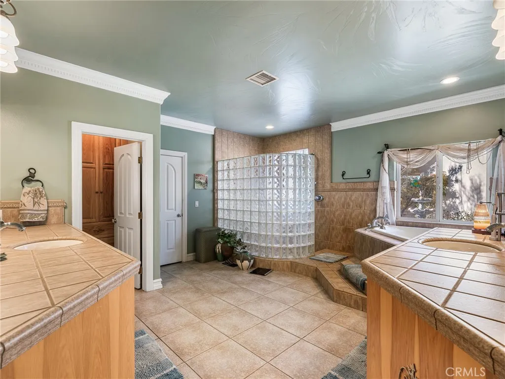 Additional image 45 of 7139 Foley Road, Oak Hills, CA 92344