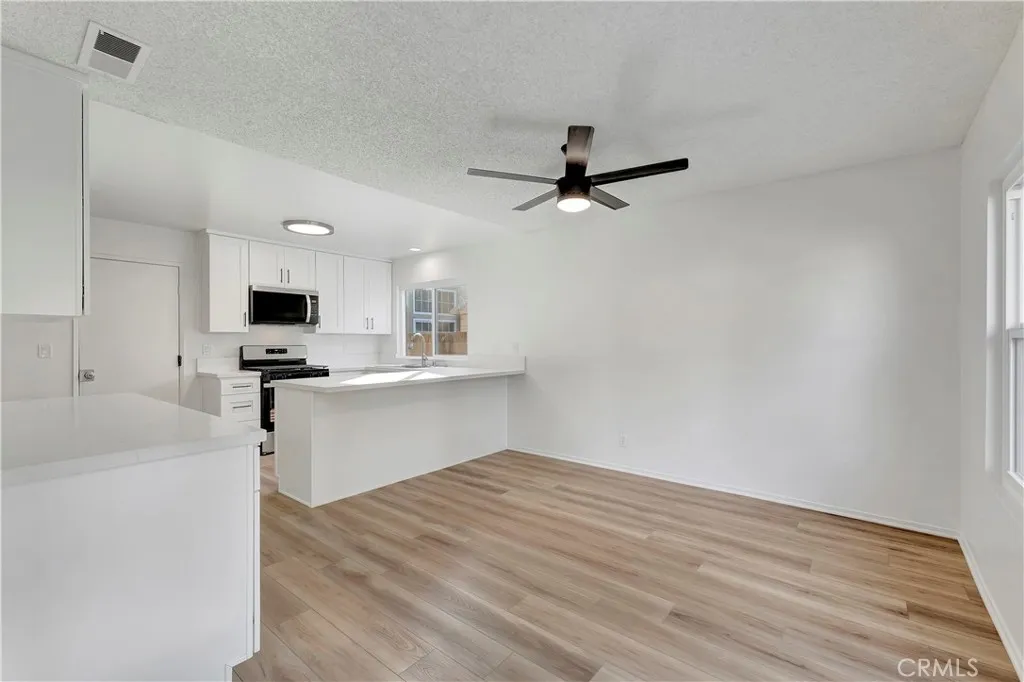 Additional image 8 of 610 S Dennis St, Santa Ana, CA 92704