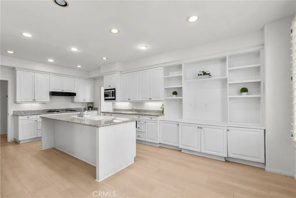 Additional image 19 of 7630 Carmenita, West Hills, CA 91304