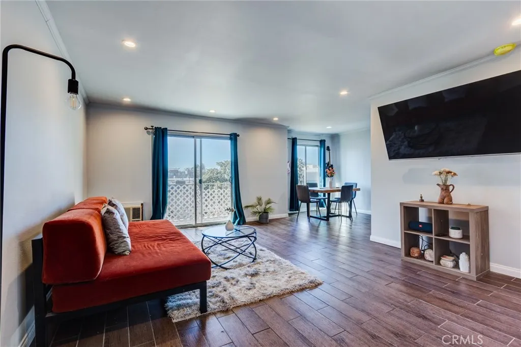 Additional image 2 of 3734 S Canfield Ave, Los Angeles, CA 90034