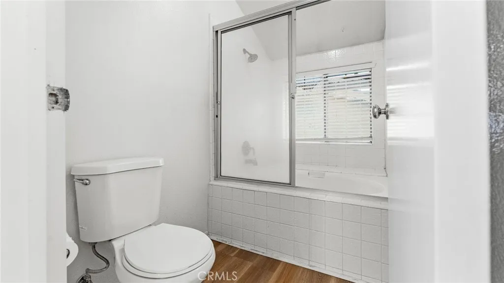 Additional image 71 of 181 W La Verne Unit 5, Pomona, CA 91767