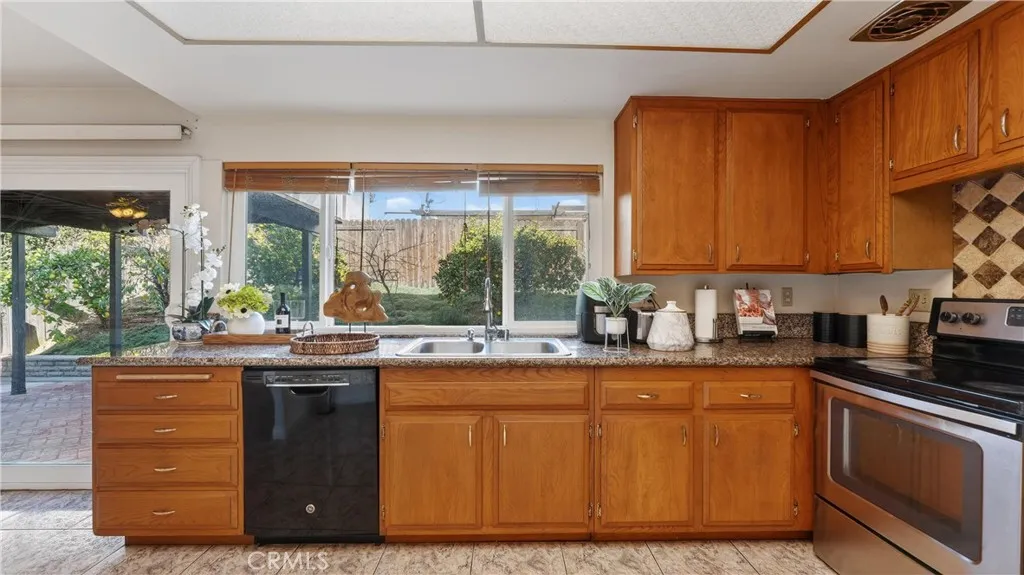 Additional image 9 of 8237 Henshaw Circle, Buena Park, CA 90621