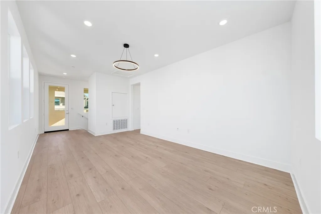 Additional image 65 of 322 Proctor, Irvine, CA 92618