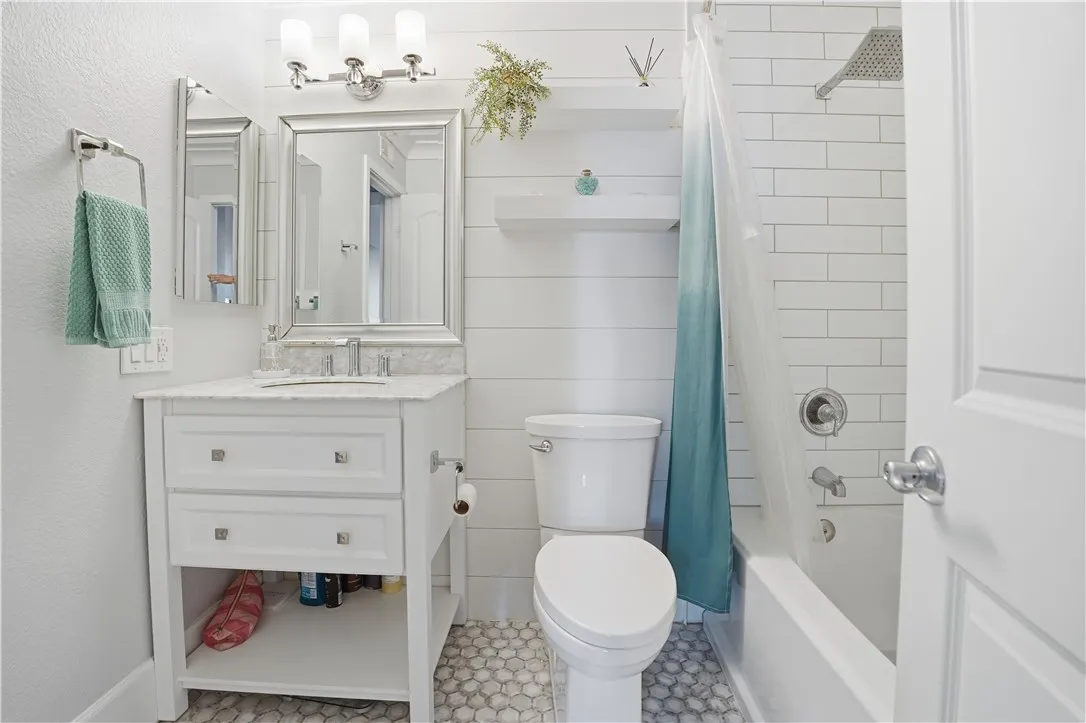 Additional image 75 of 2911 S Fairview Street Unit C, Santa Ana, CA 92705