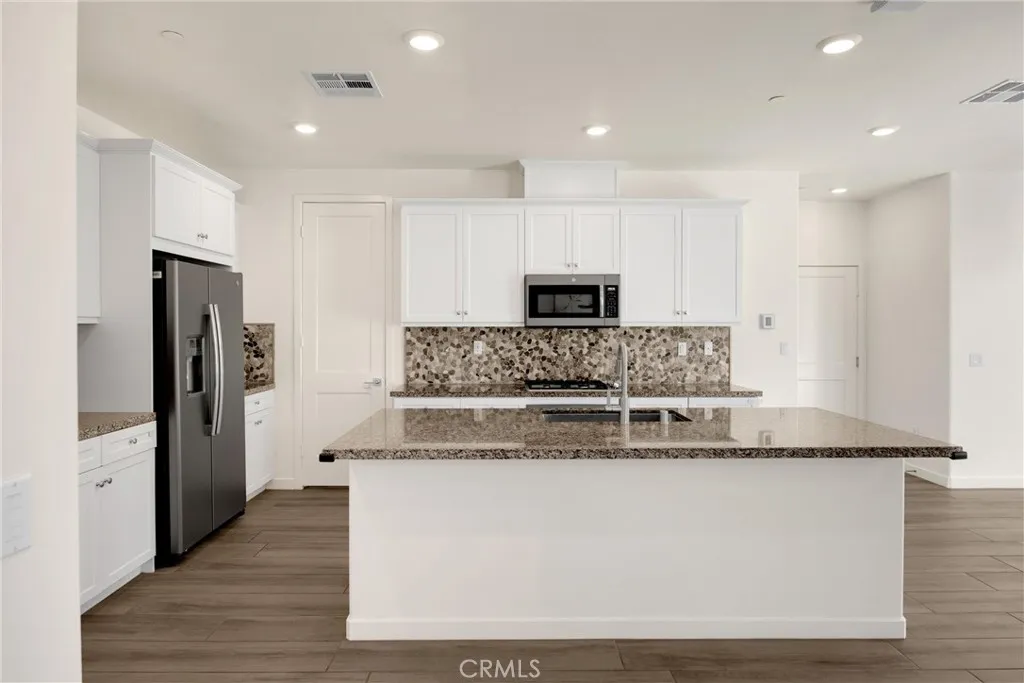 Additional image 12 of 2323 Apple Ct, Upland, CA 91786