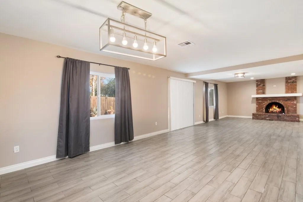 Additional image 23 of 460 E 2nd St, Rialto, CA 92376