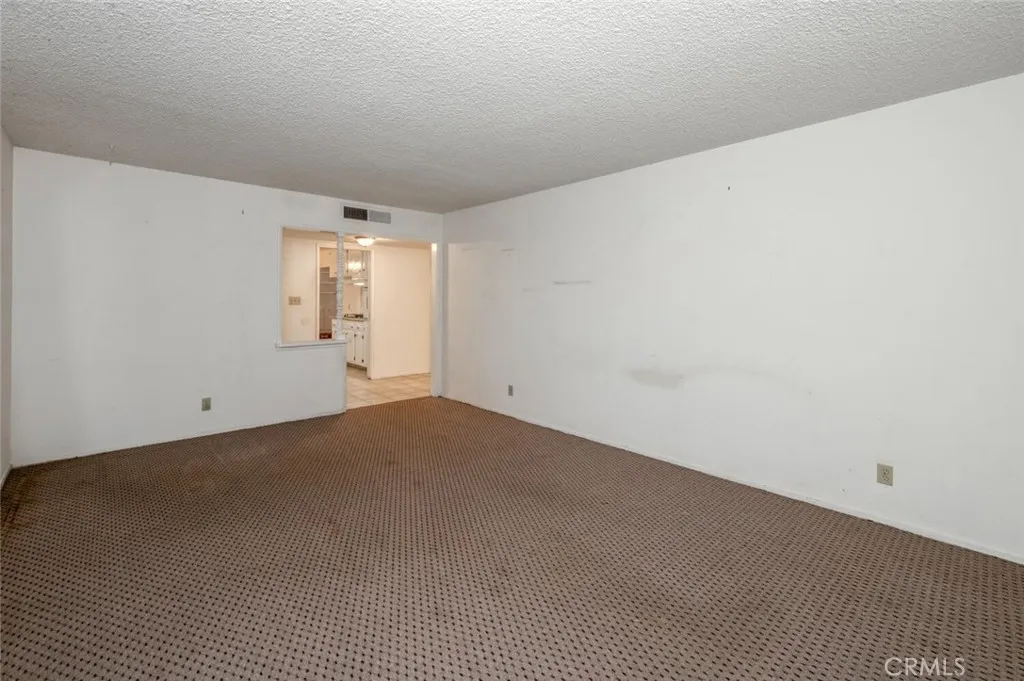 Additional image 18 of 7353 N Bond, Fresno, CA 93720