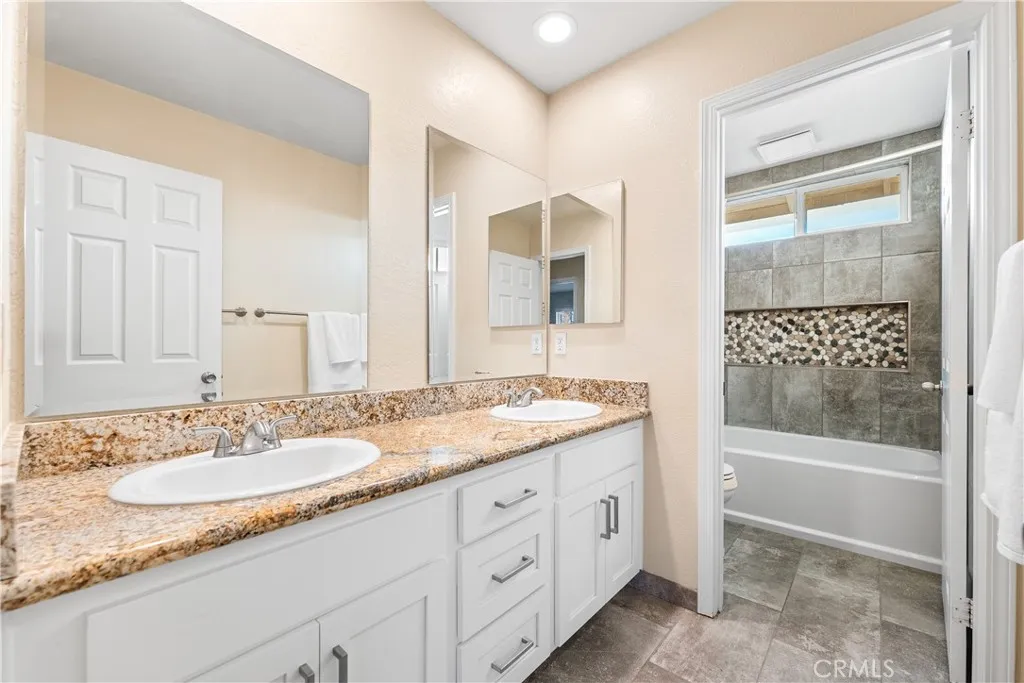 Additional image 92 of 43649 Brandon Thomas Way, Lancaster, CA 93536