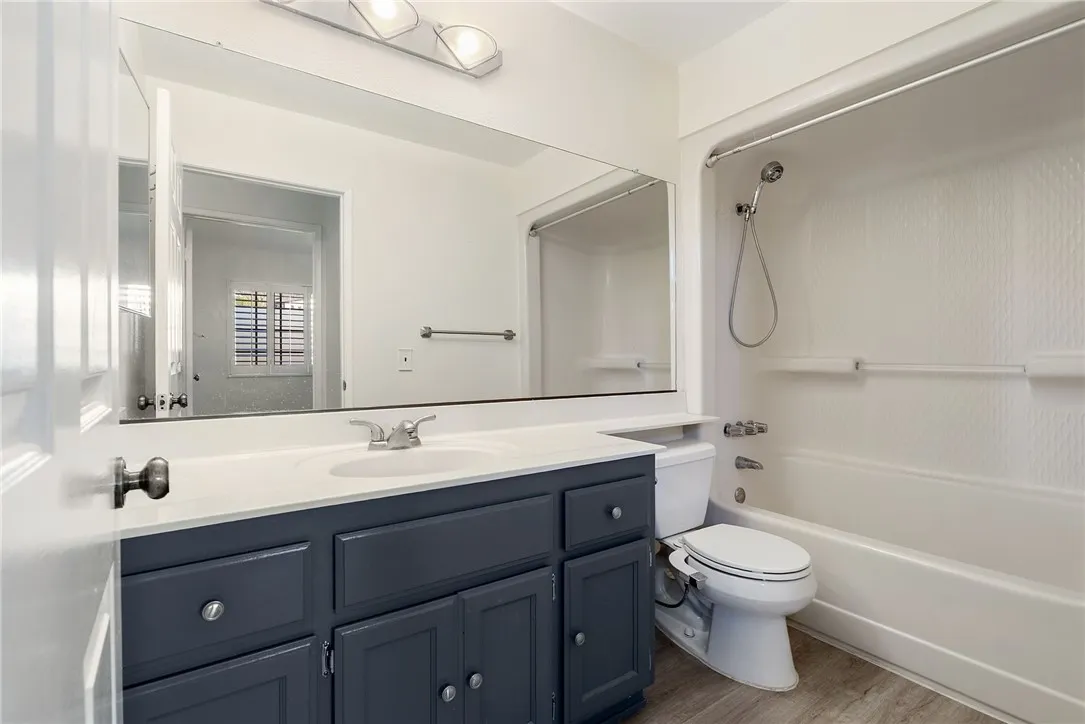 Additional image 73 of 221 Violet Ave, Monrovia, CA 91016