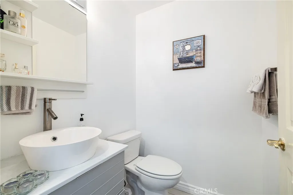 Additional image 14 of 10012 Reseda Boulevard Unit B, Northridge, CA 91324