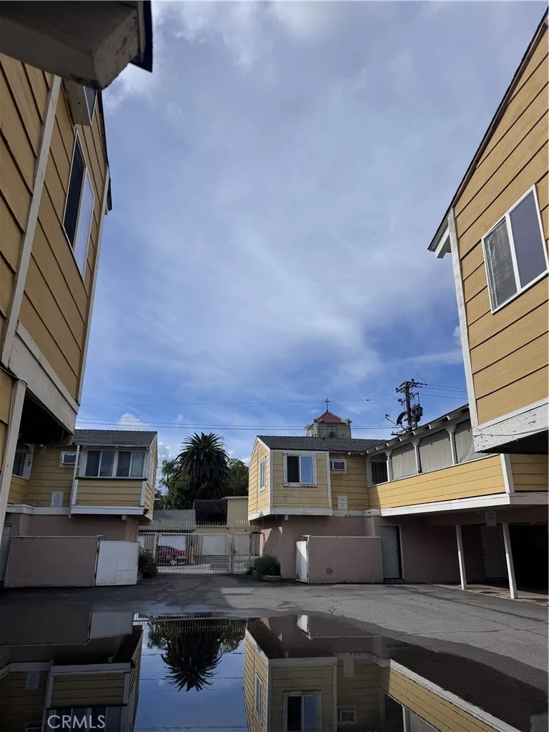 Additional image 6 of 720 N Lacy St Unit E, Santa Ana, CA 92701