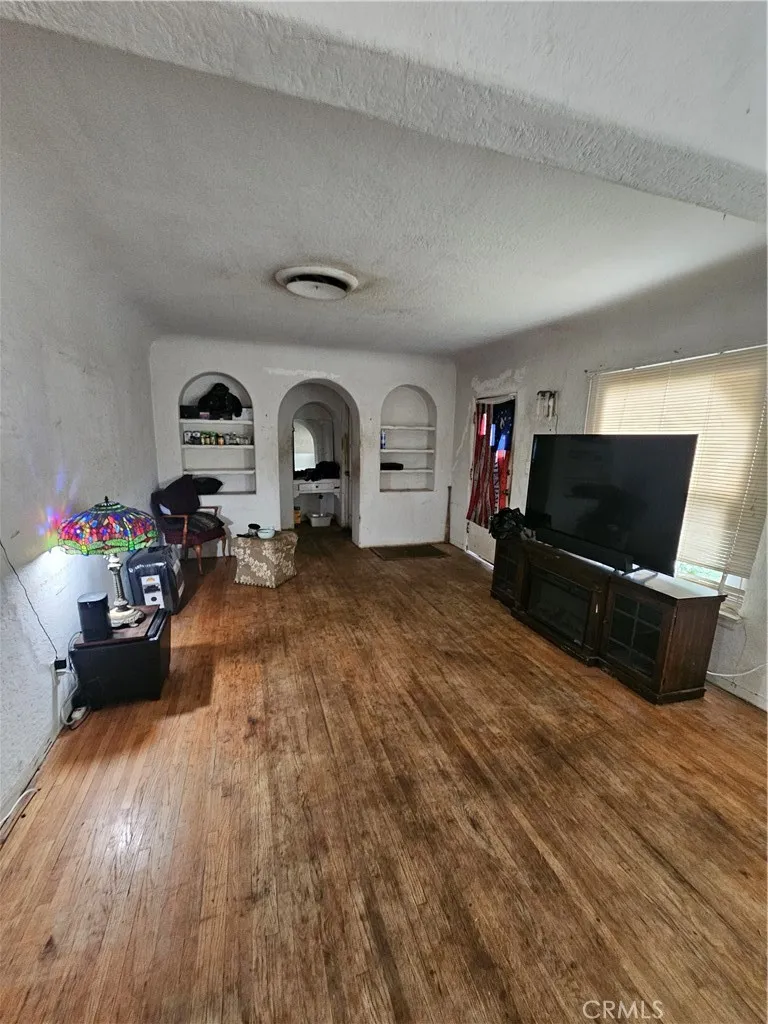 Additional image 21 of 123 Douglas Street, Bakersfield, CA 93308